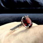 Large natural garnet and white topaz ring | 925 Sterling Silver