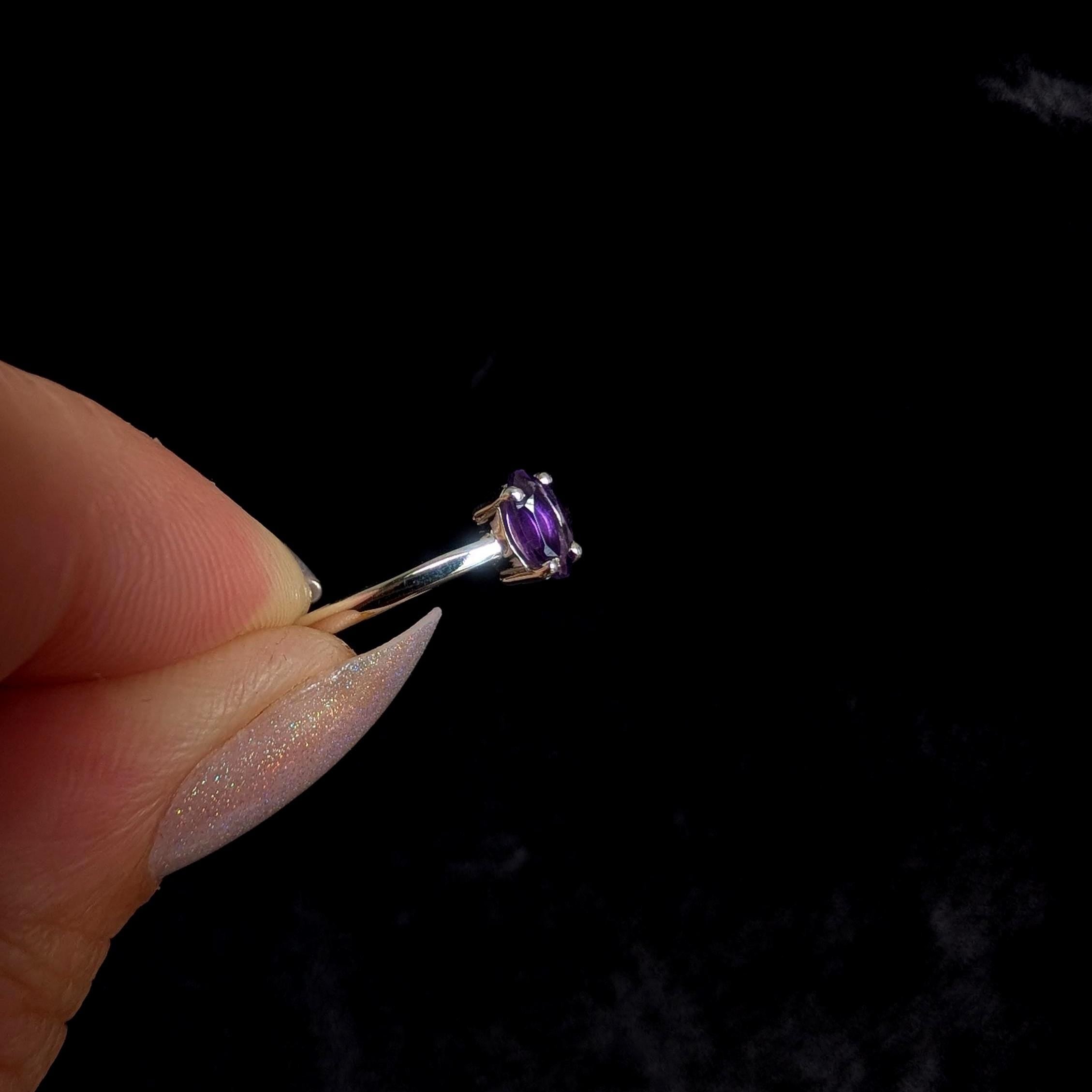 Minimalist natural amethyst ring | 925 Sterling Silver