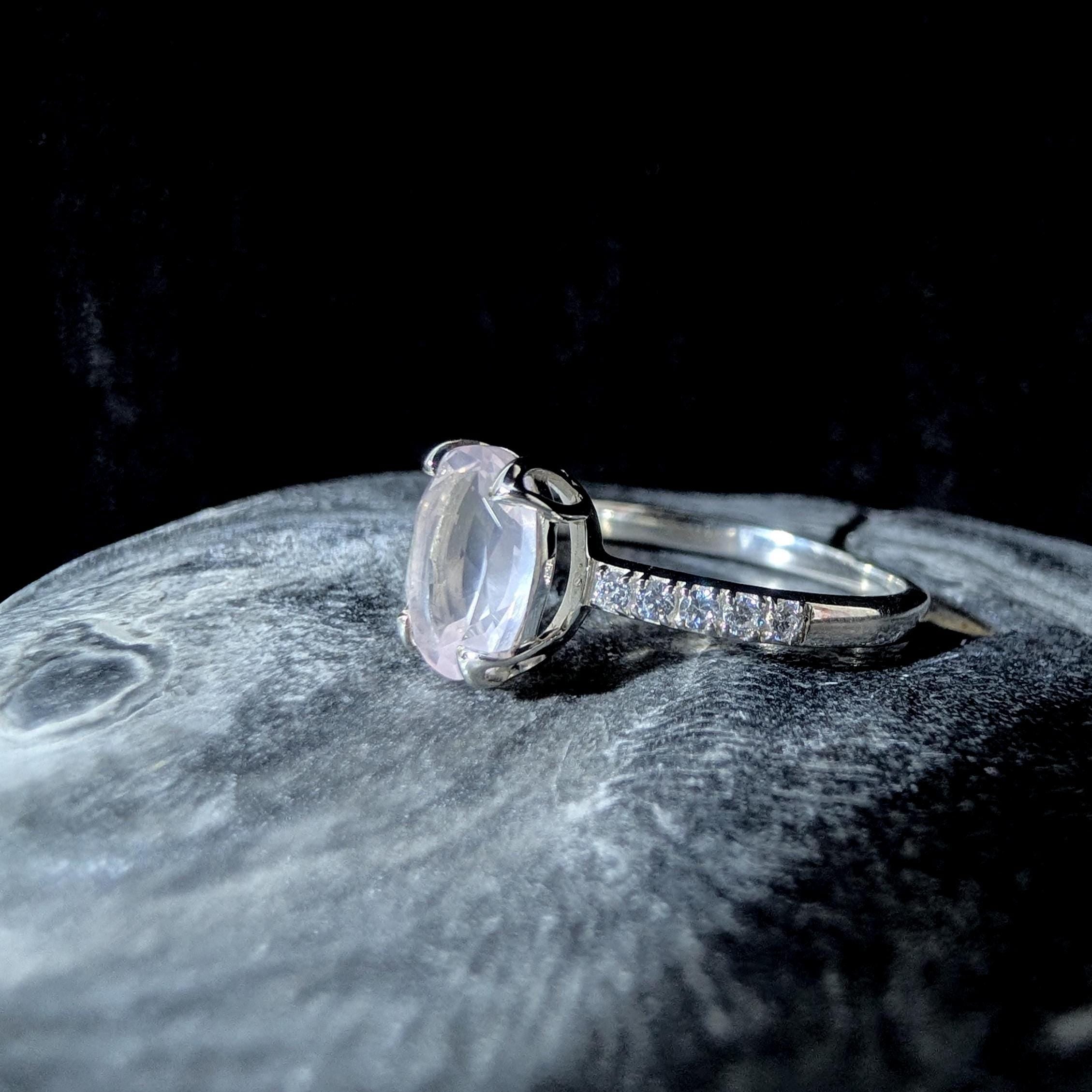 Large natural pink quartz and white topaz ring | 925 sterling silver