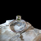 August birthstone peridot ring | 925 Sterling Silver