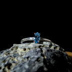 Minimalist natural blue topaz ring | 925 Sterling Silver