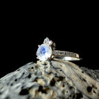 Round rainbow moonstone and white topaz ring | 925 sterling silver