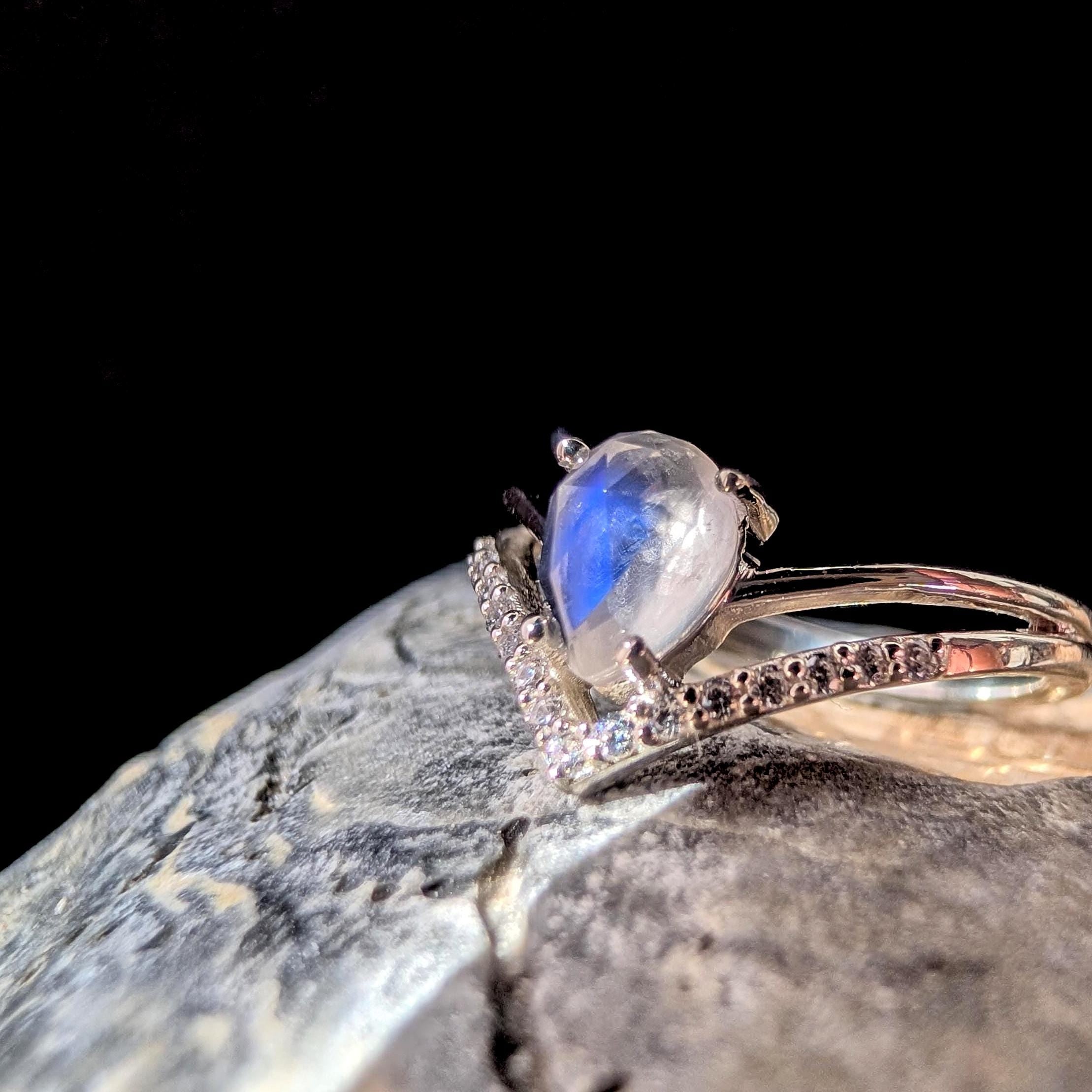 Statement rainbow moonstone & white topaz ring | 925 Sterling Silver
