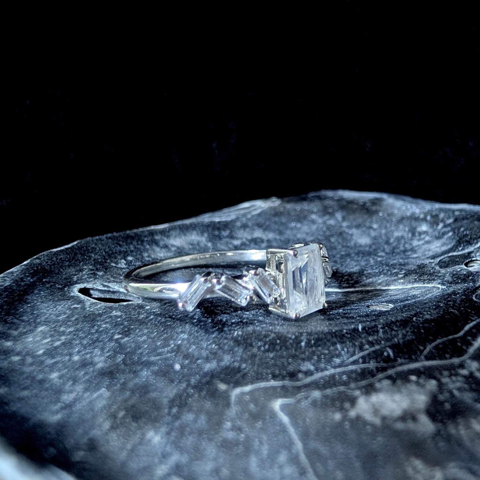 Statement rainbow moonstone & white topaz ring | 925 Sterling Silver