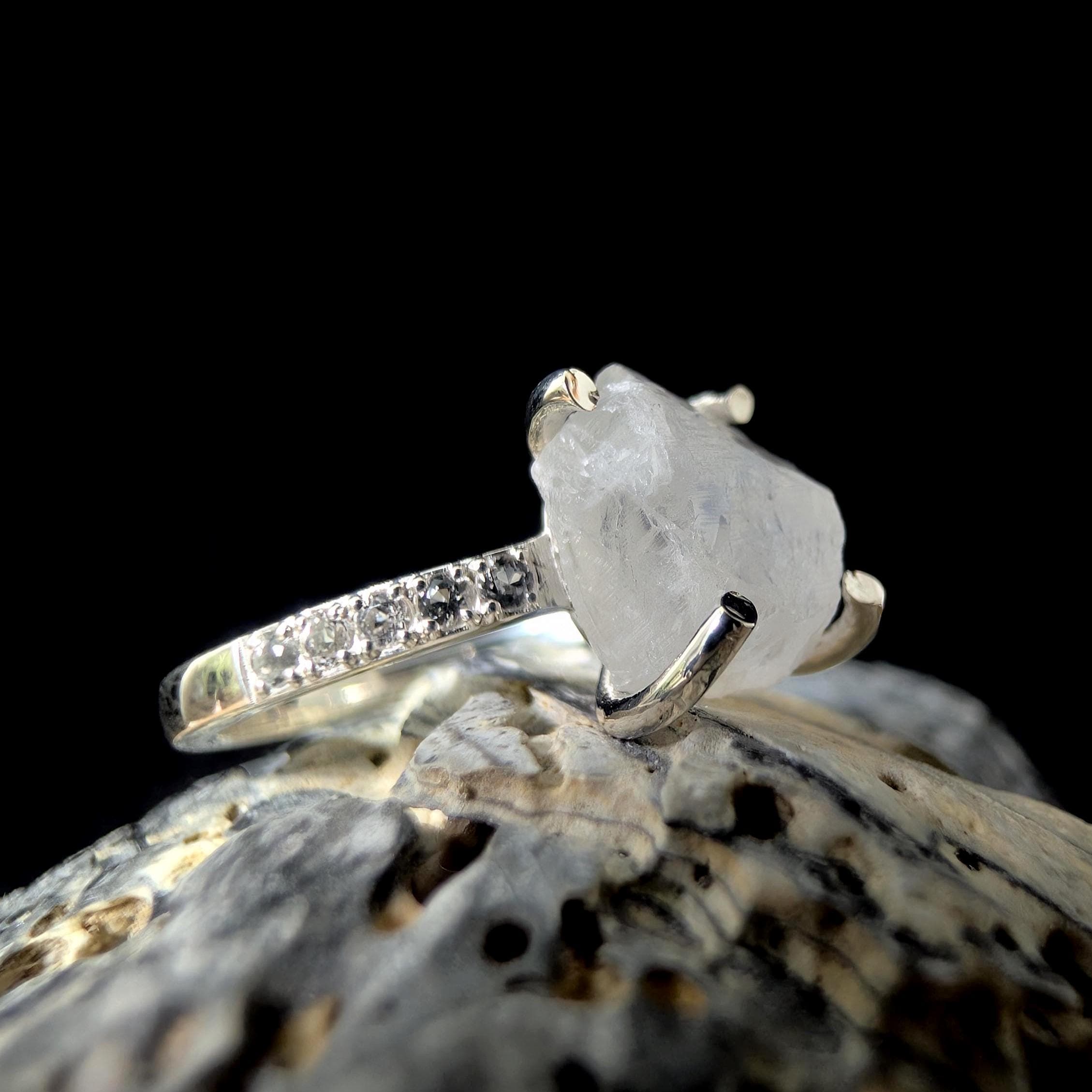 Raw natural rainbow moonstone and white topaz ring | 925 Sterling Silver