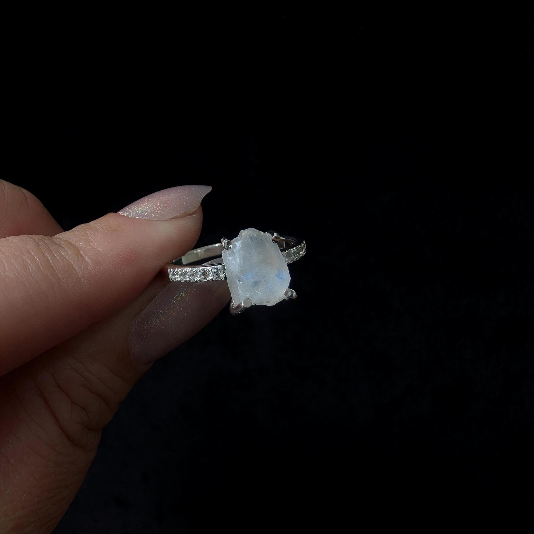 Raw natural rainbow moonstone and white topaz ring | 925 Sterling Silver