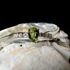 Peridot statement ring | 925 Sterling Silver