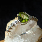Peridot statement ring | 925 Sterling Silver