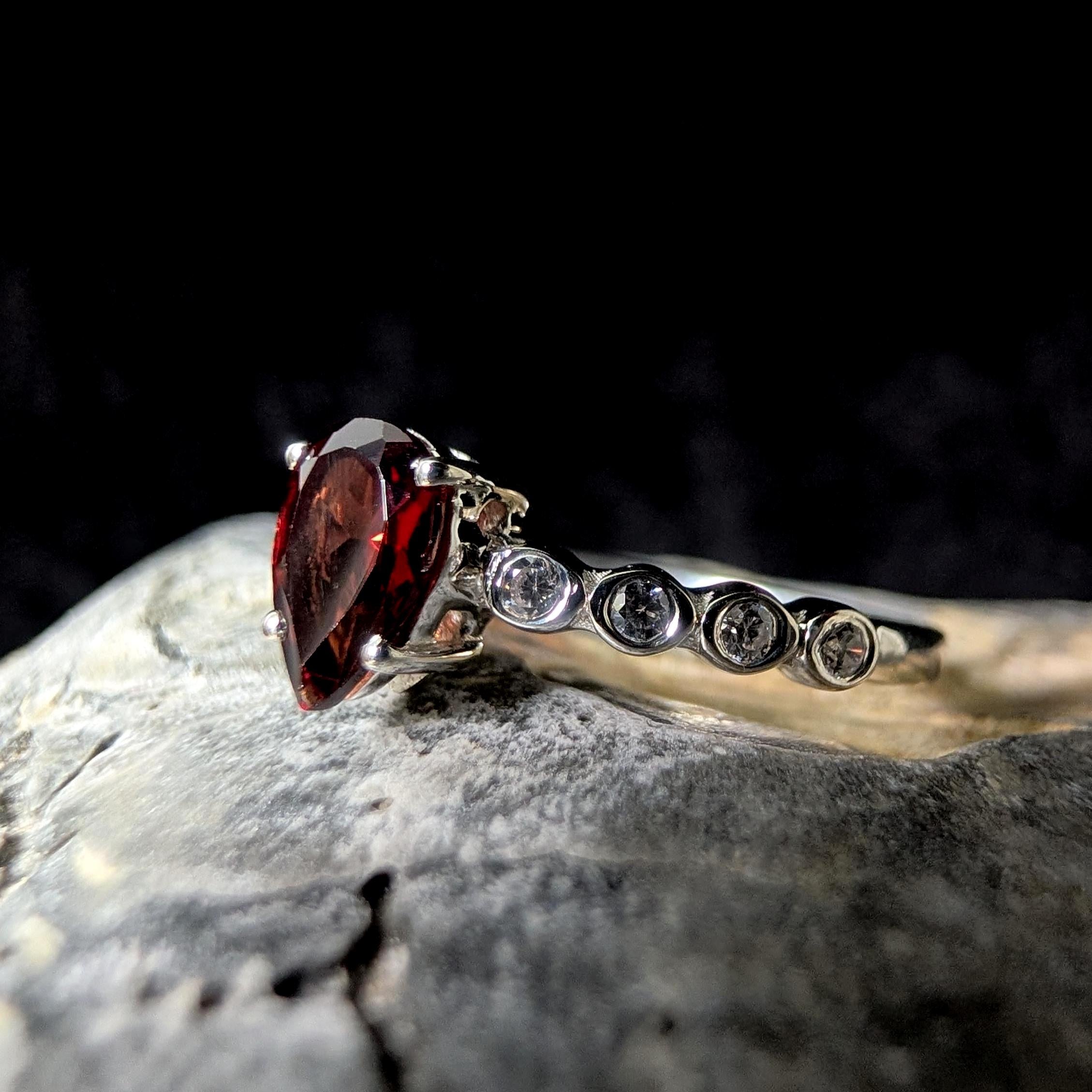 Statement garnet and white topaz ring | 925 Sterling Silver