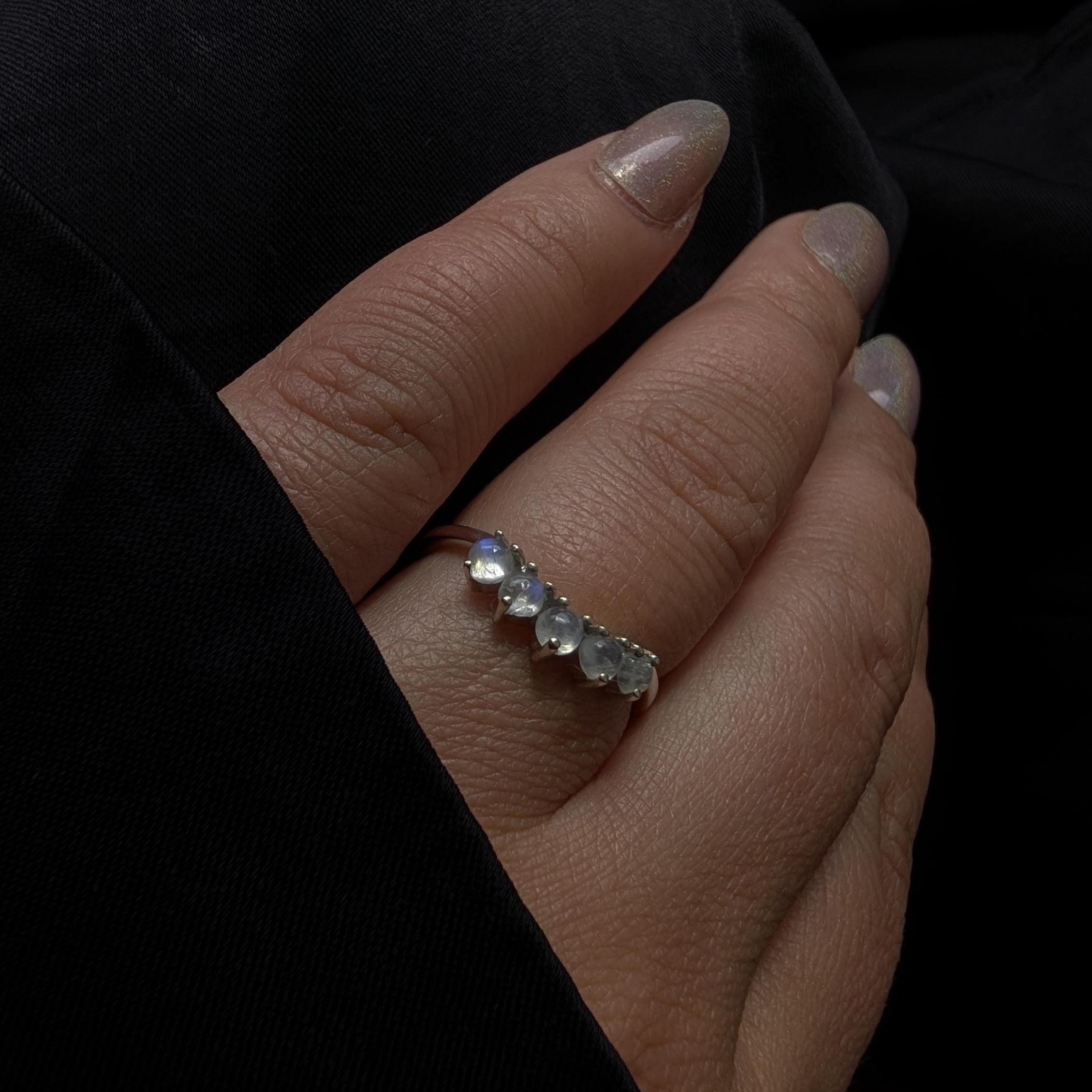 Crown rainbow moonstone ring | 925 Sterling Silver