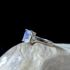 Elegant rainbow moonstone ring | 925 Sterling Silver