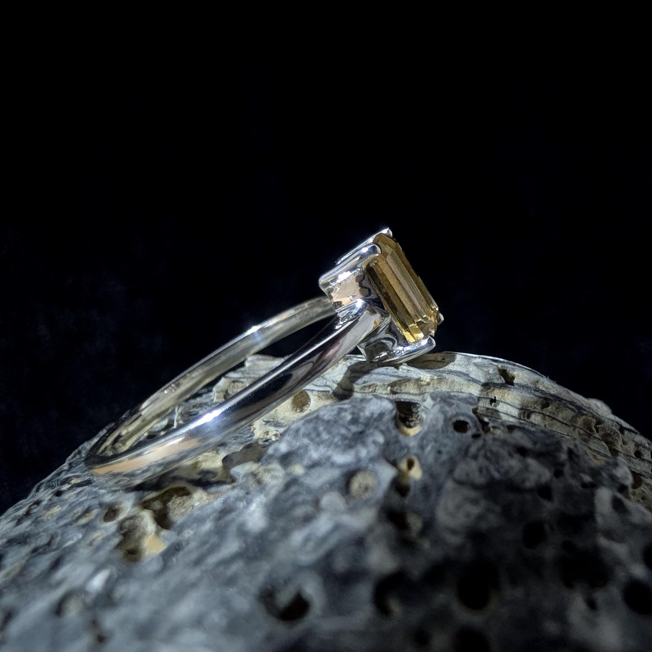 Elegant citrine ring | 925 Sterling Silver