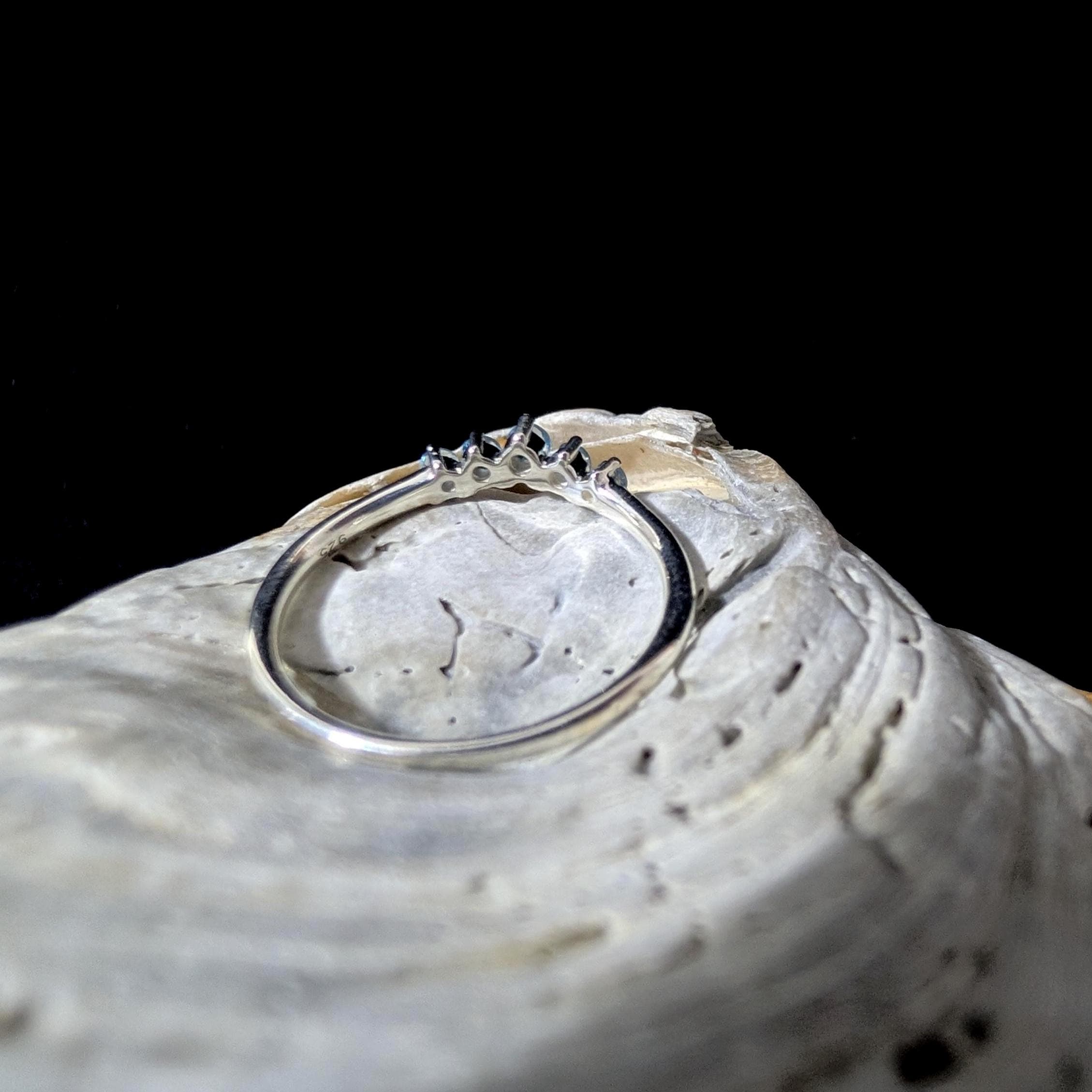 Blue topaz minimalist everyday ring | 925 Sterling Silver