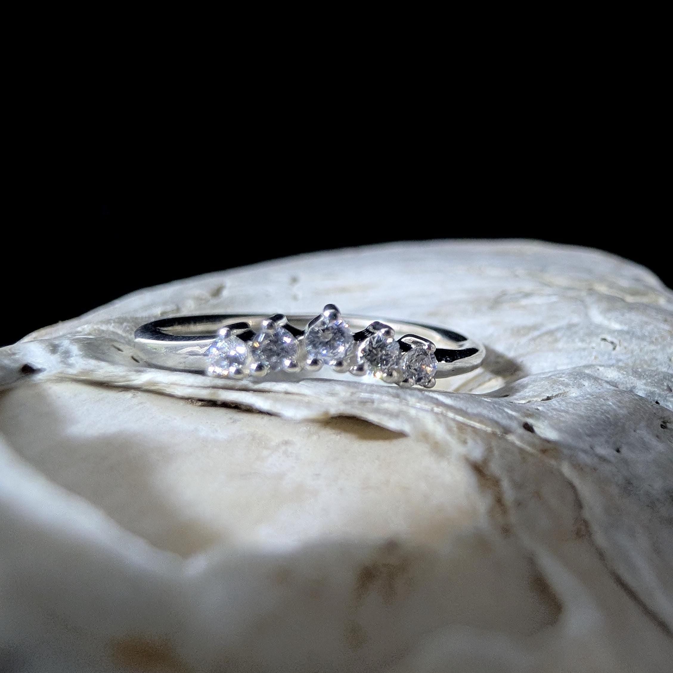 White topaz minimalist everyday ring | 925 Sterling Silver