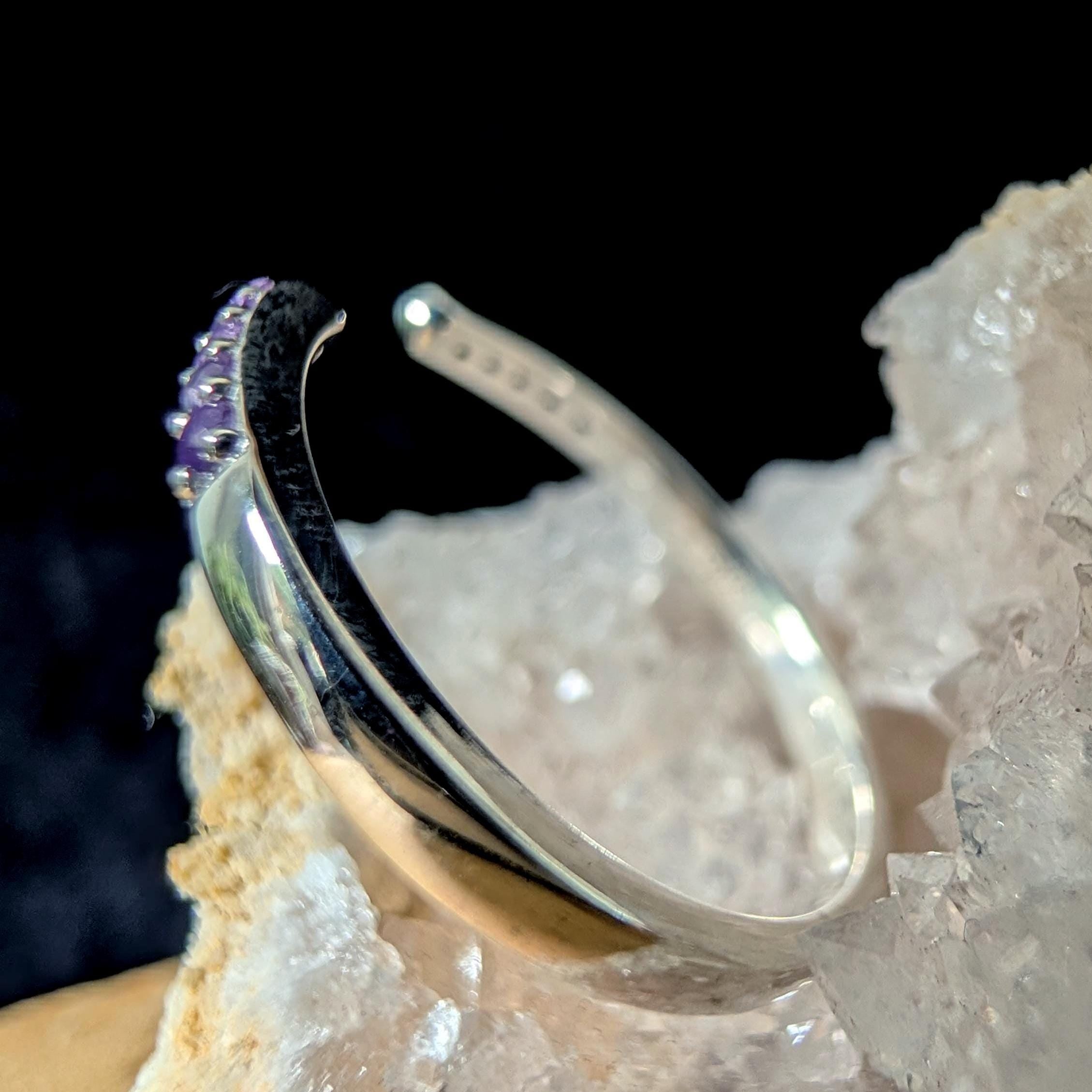 Amethyst minimalist ring with gap | 925 sterling silver