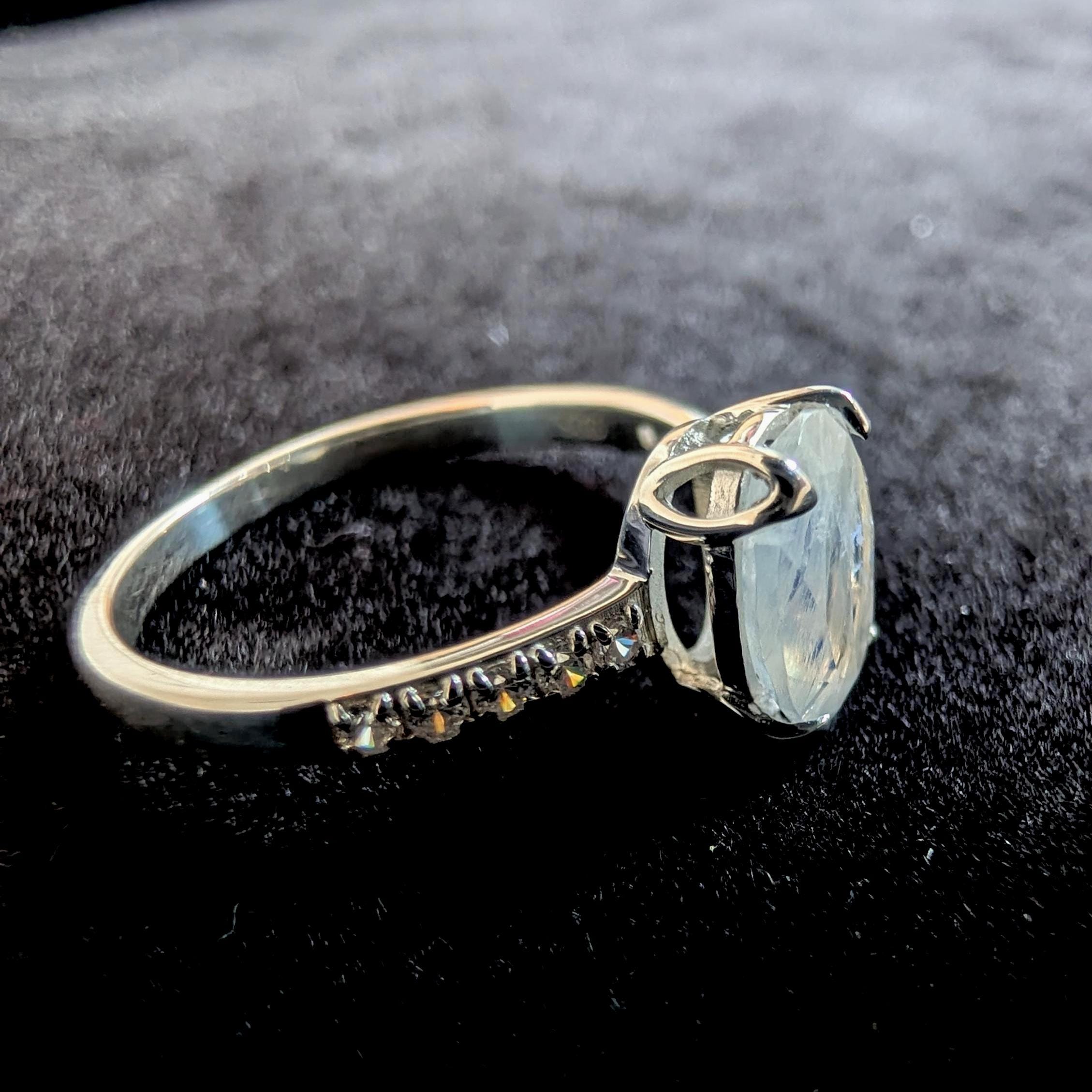 Large natural rainbow moonstone & white topaz ring | 925 Sterling Silver