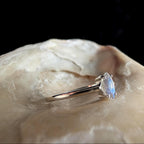 Natural rainbow moonstone minimalist ring | 925 sterling silver