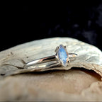 Natural rainbow moonstone minimalist ring | 925 sterling silver