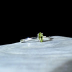 Minimalist peridot stacking ring | 925 Sterling Silver