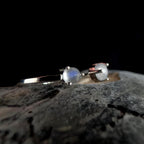 Dainty rainbow moonstone ring | 925 Sterling Silver