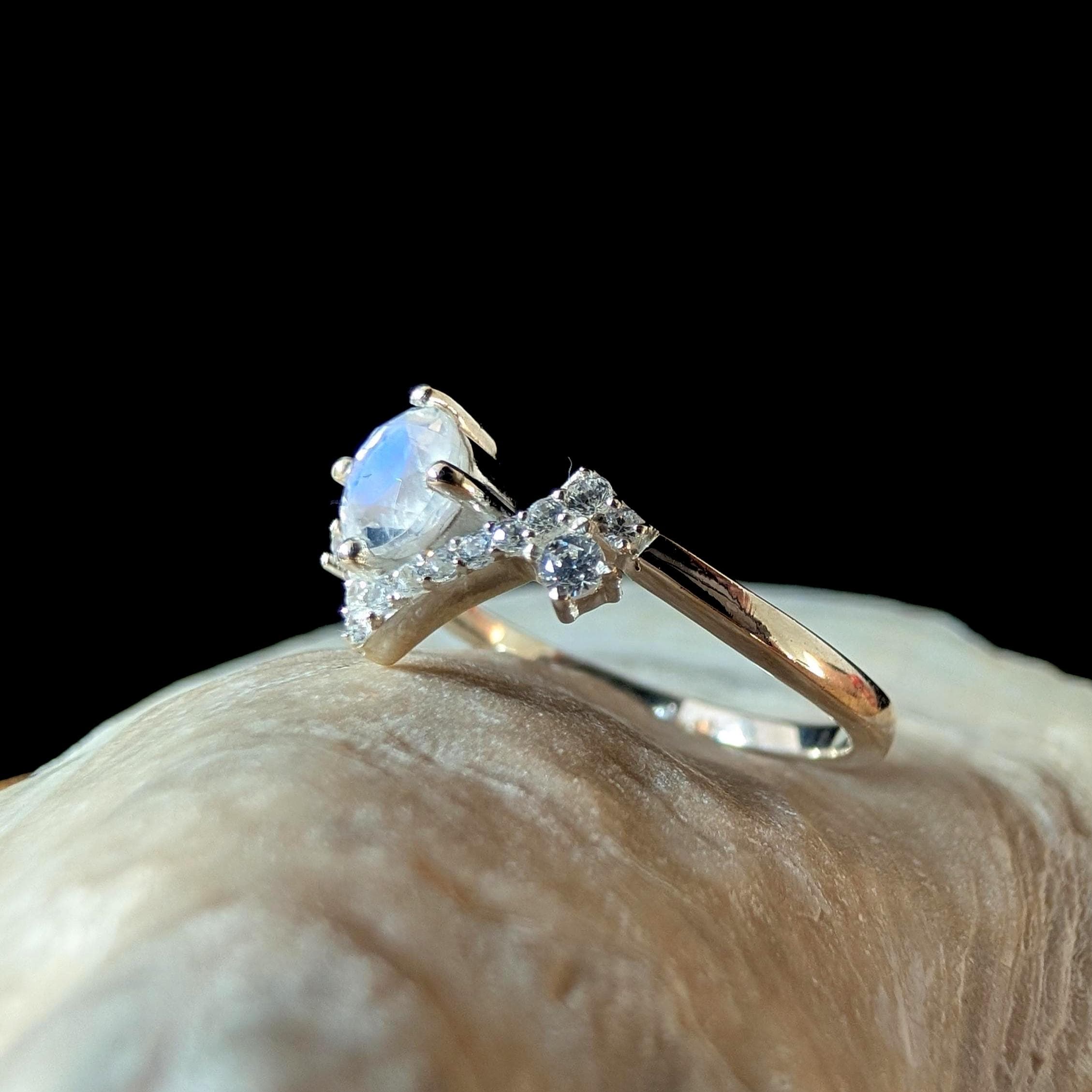 Statement rainbow moonstone & white topaz ring | 925 Sterling Silver