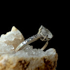 Round rainbow moonstone and white topaz ring | 925 sterling silver