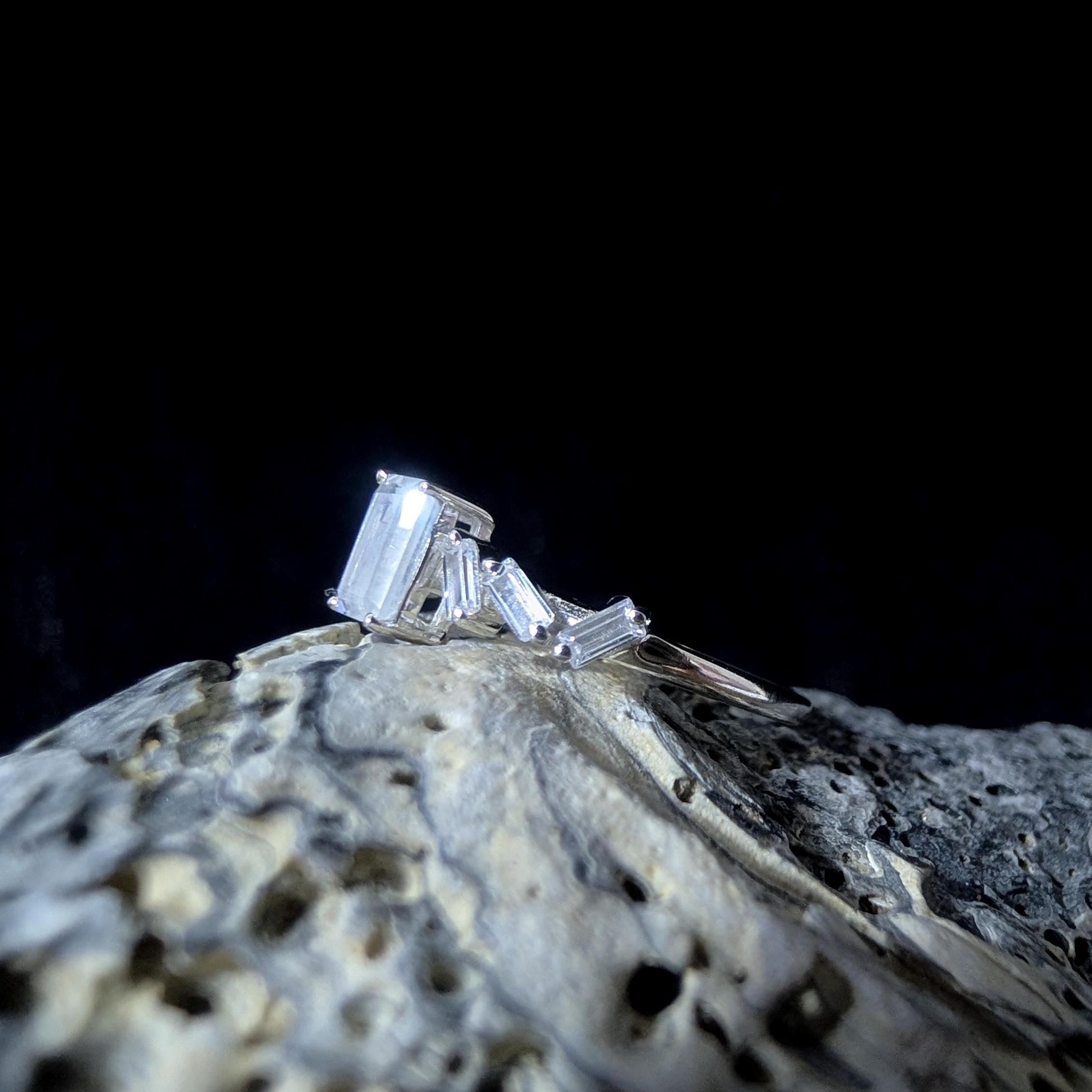 Statement rainbow moonstone & white topaz ring | 925 Sterling Silver