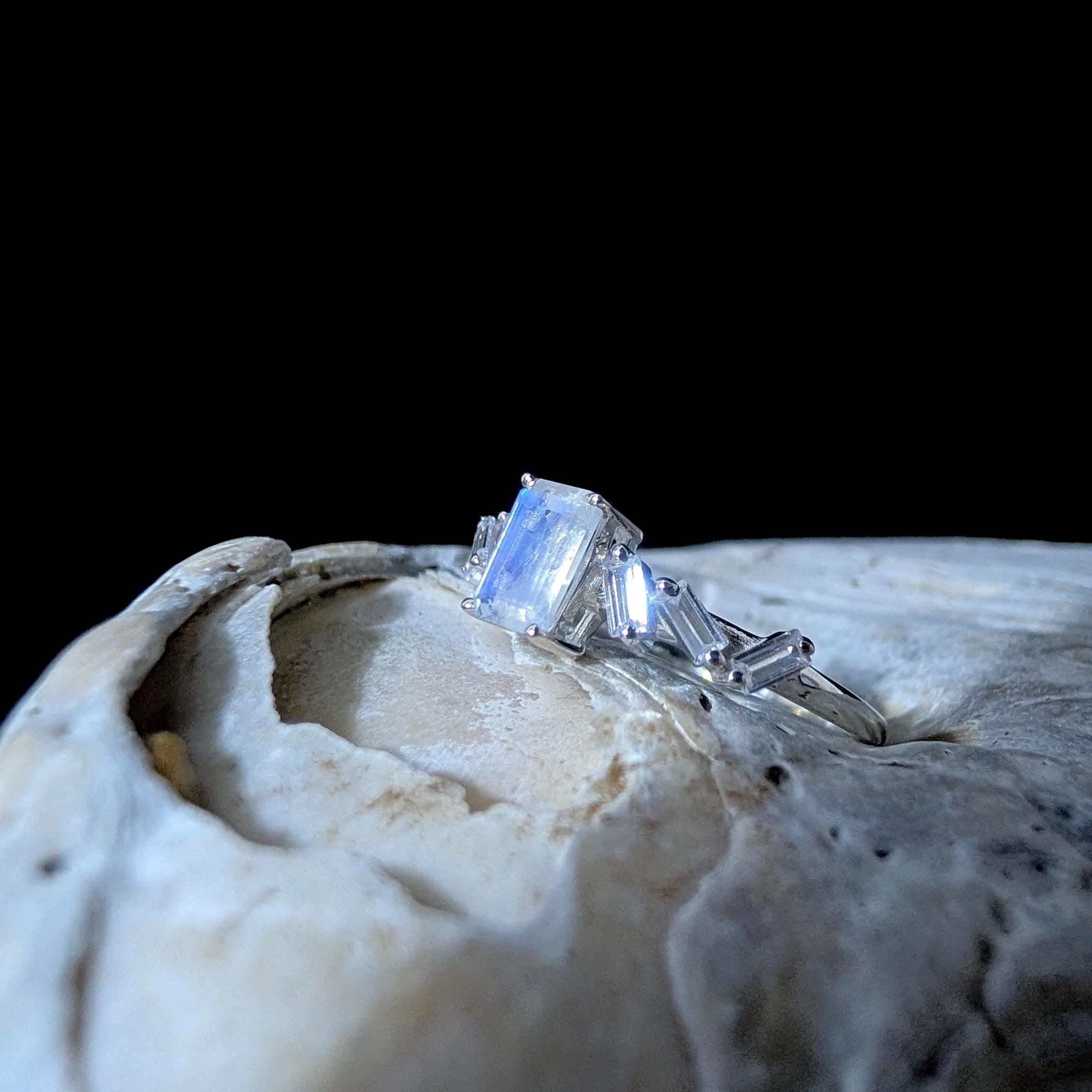 Statement rainbow moonstone & white topaz ring | 925 Sterling Silver