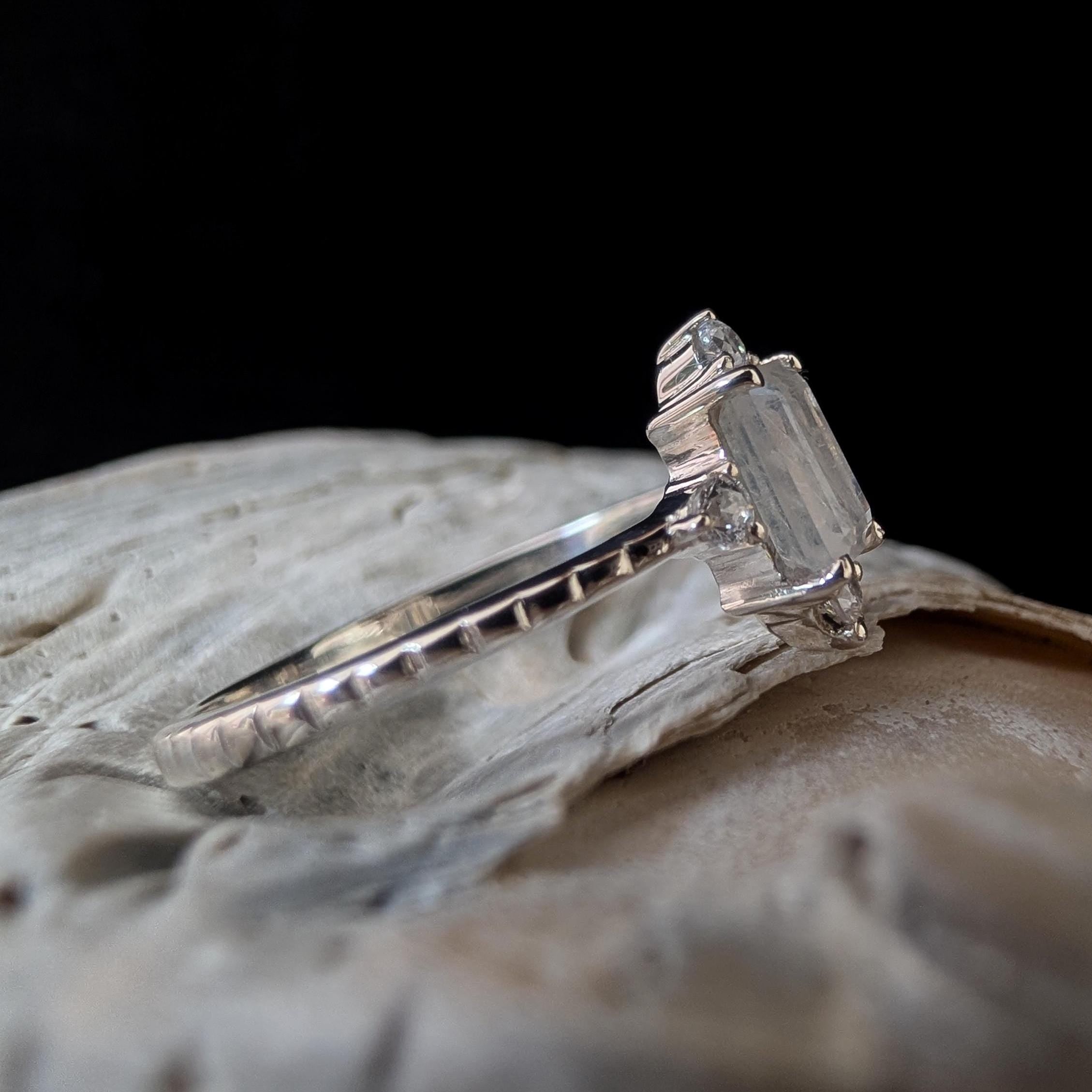 Large rainbow moonstone statement ring | 925 Sterling Silver