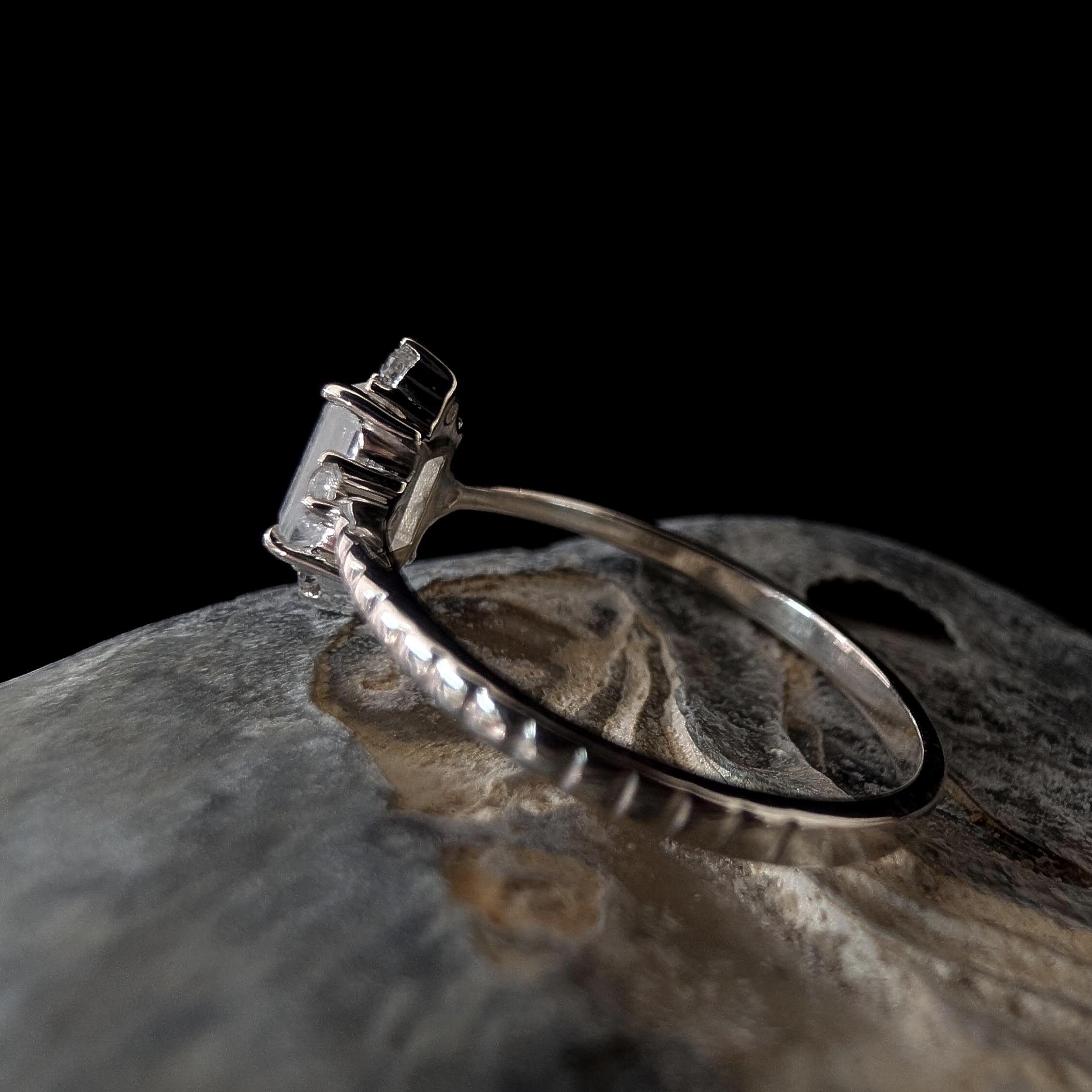 Large rainbow moonstone statement ring | 925 Sterling Silver