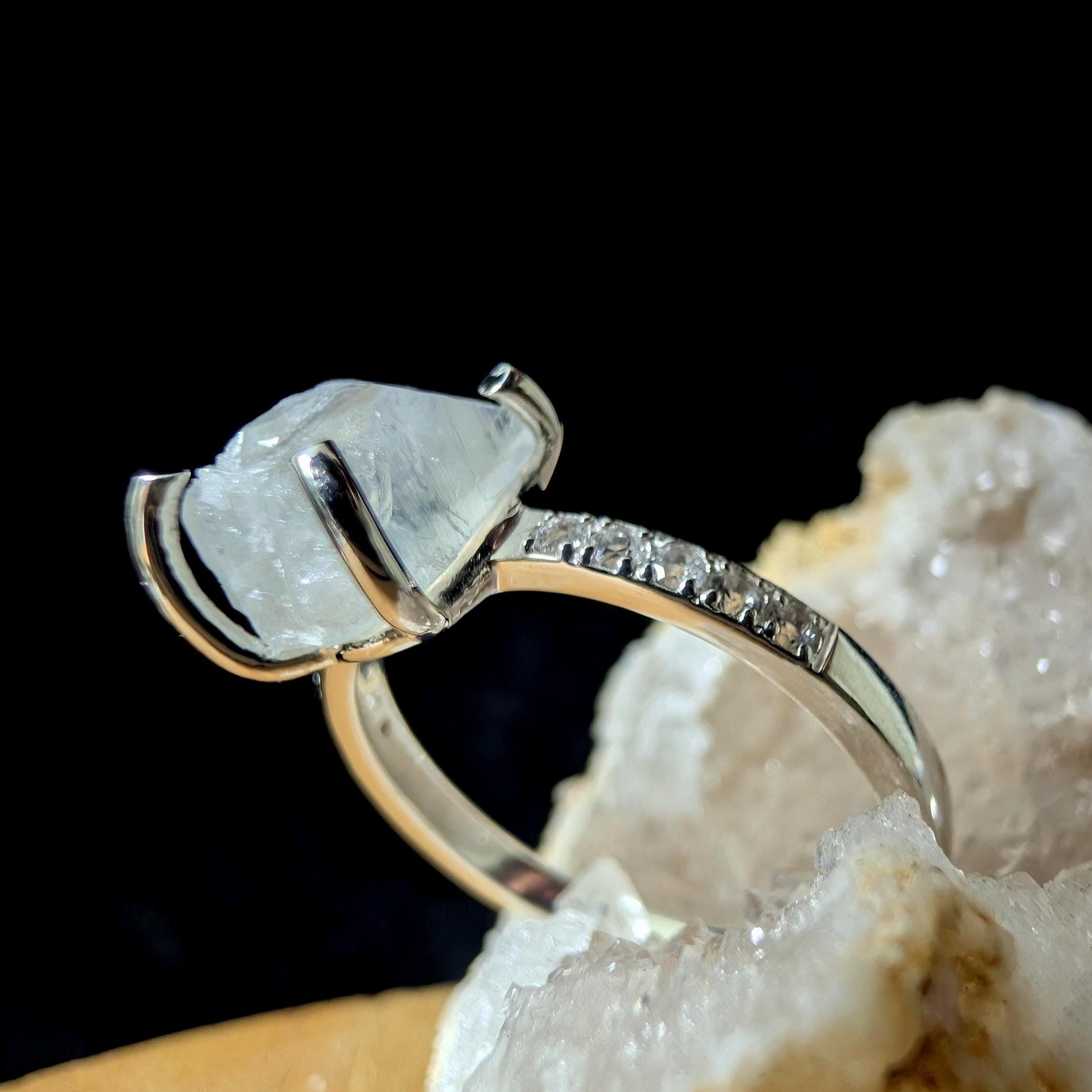 Raw natural rainbow moonstone and white topaz ring | 925 Sterling Silver