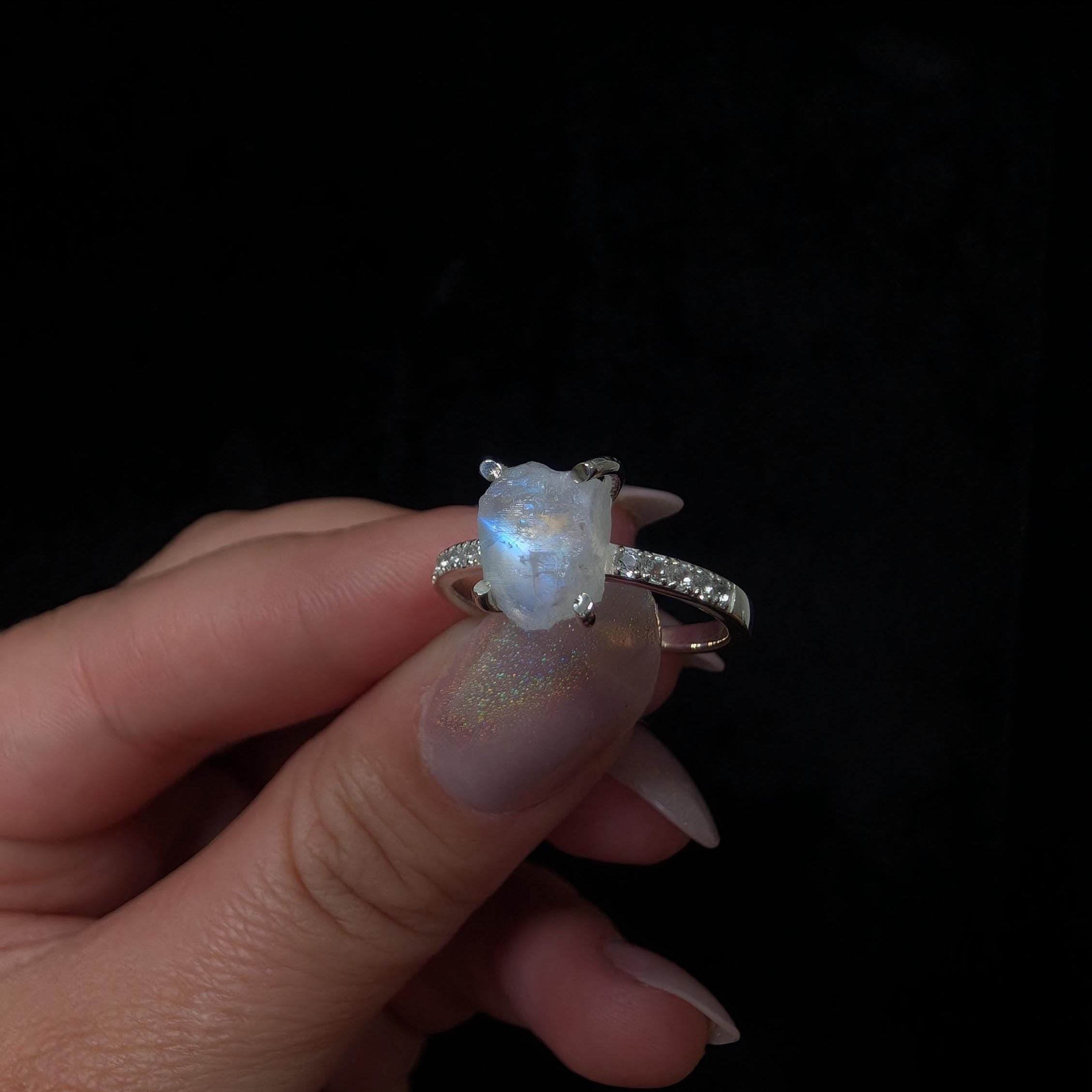 Raw natural rainbow moonstone and white topaz ring | 925 Sterling Silver