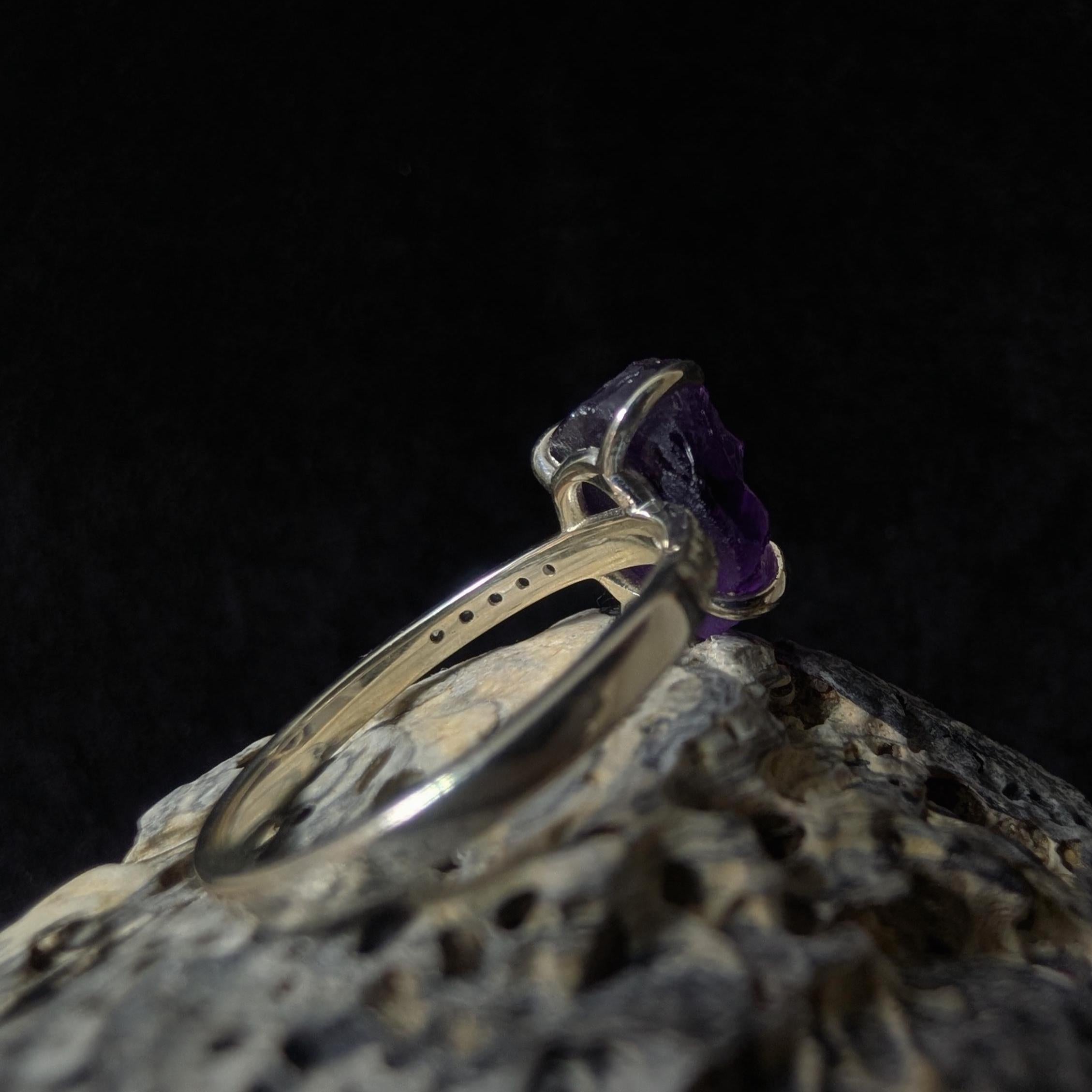 Raw natural amethyst and white topaz ring | 925 sterling silver