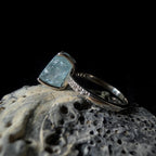 Raw natural aquamarine and white topaz ring | 925 sterling silver