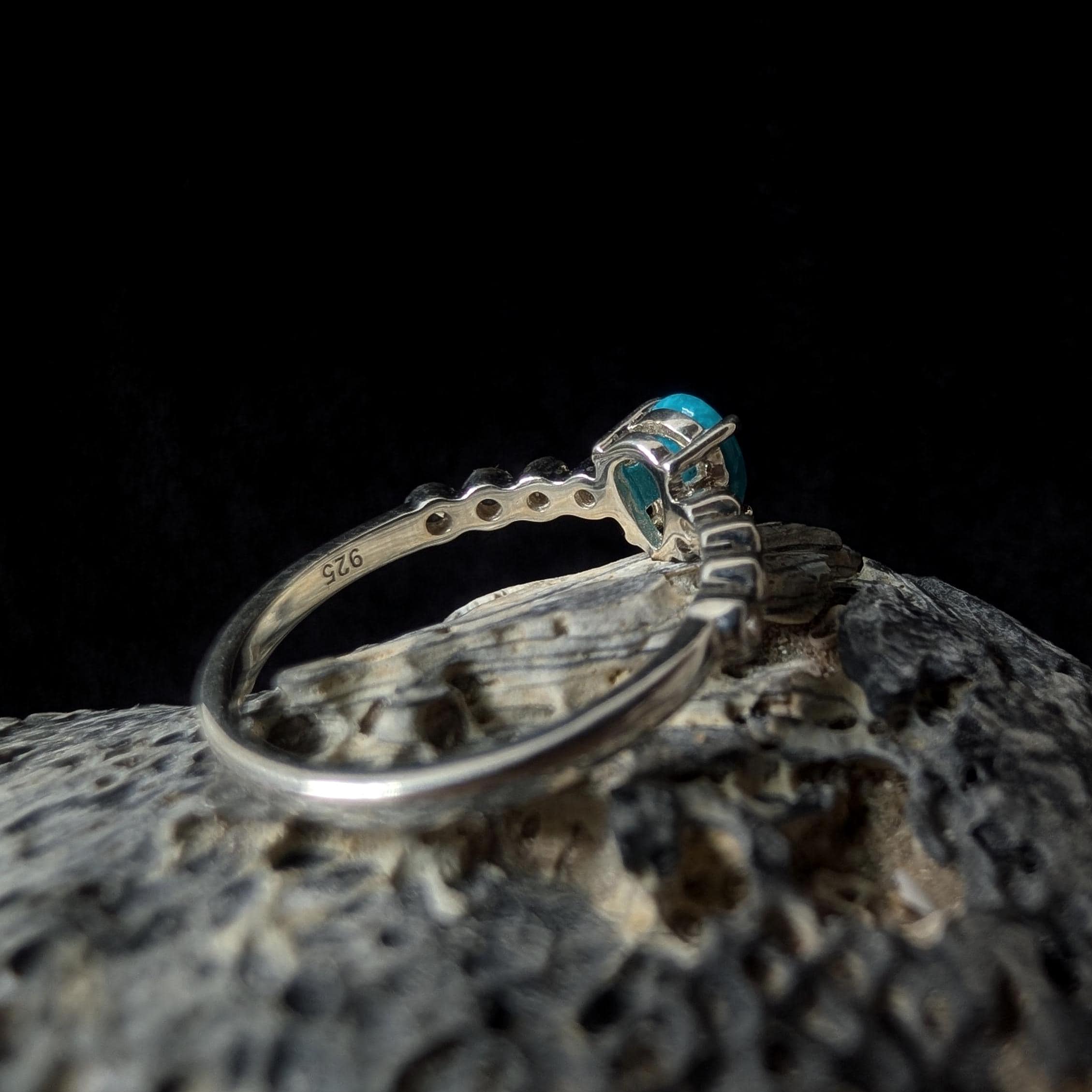 Statement turquoise and white topaz ring | 925 Sterling Silver