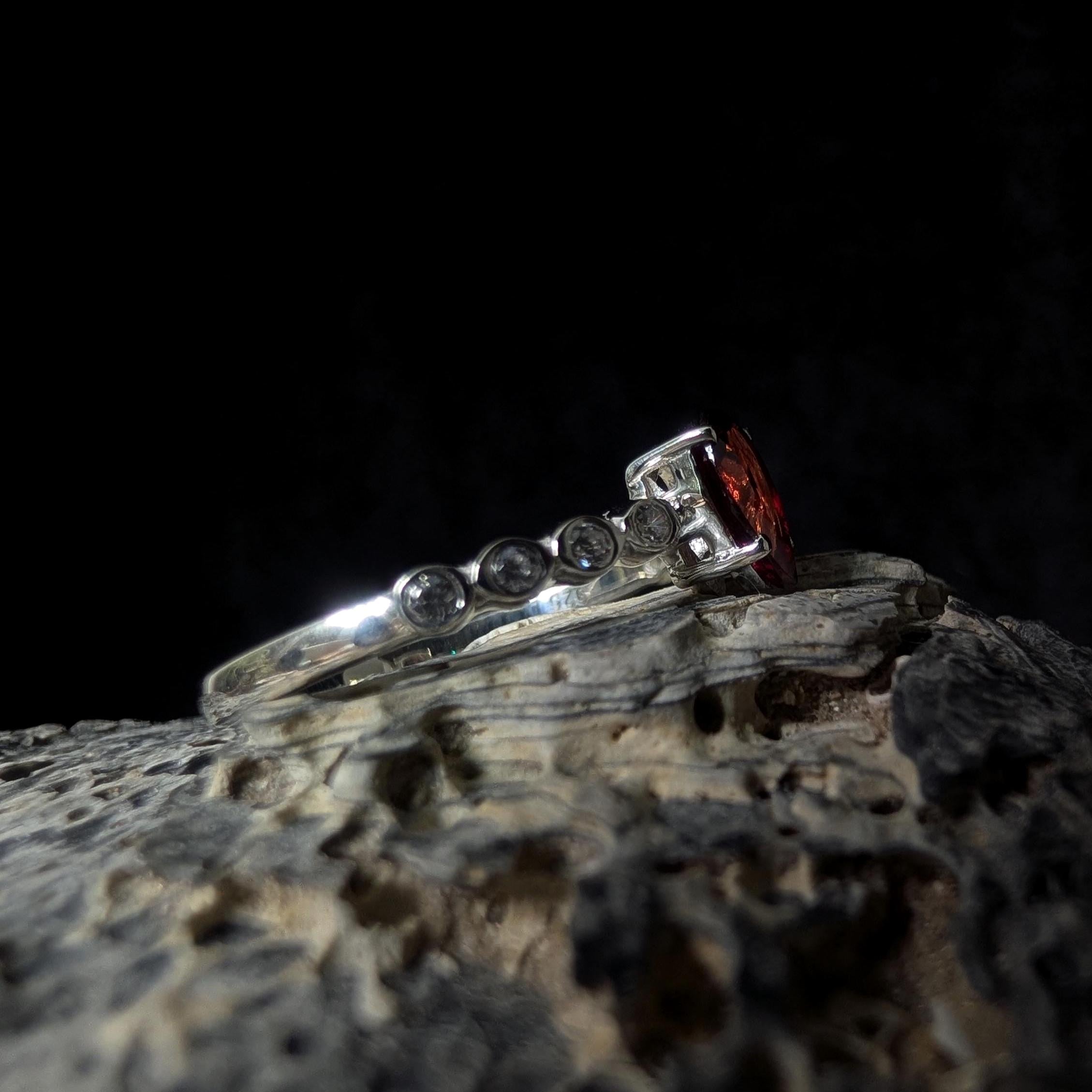 Statement garnet and white topaz ring | 925 Sterling Silver