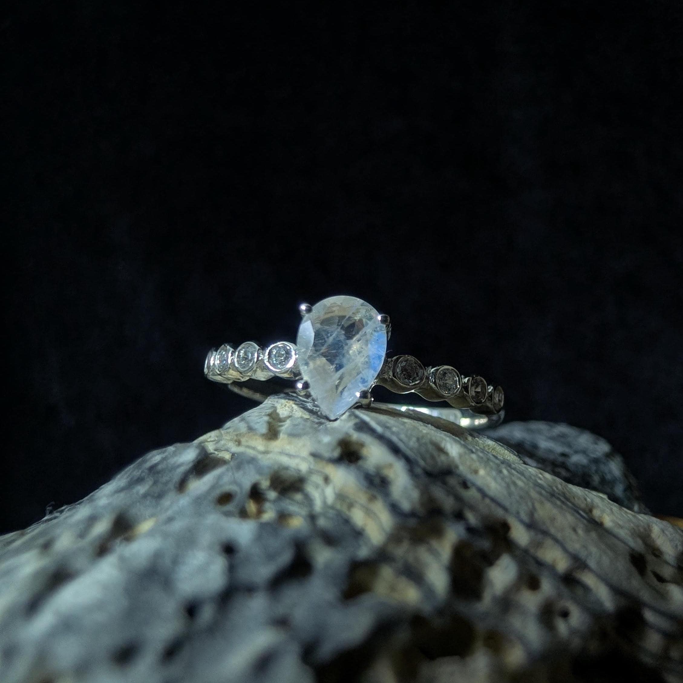 Statement rainbow moonstone and white topaz ring | 925 Sterling Silver