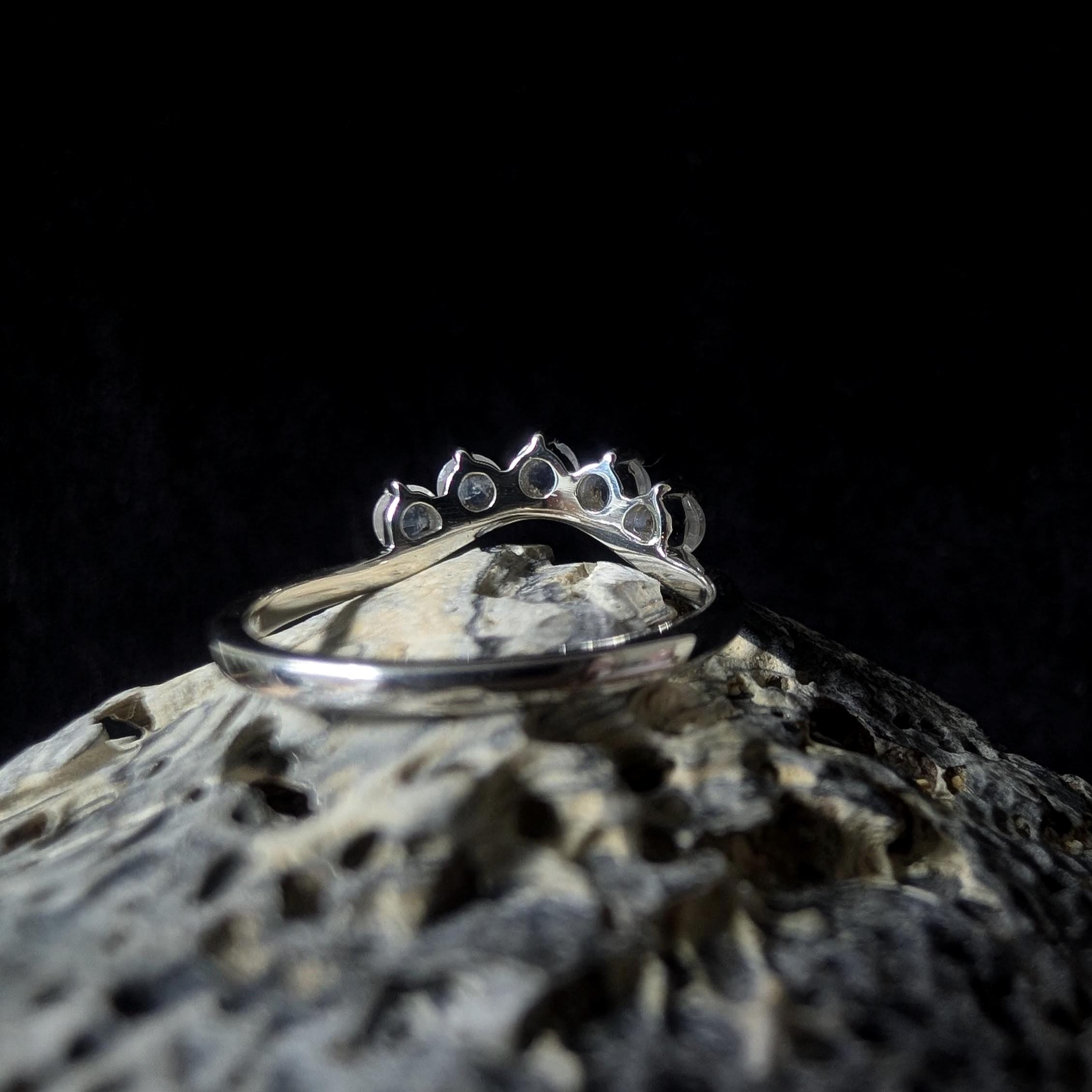 Crown rainbow moonstone ring | 925 Sterling Silver