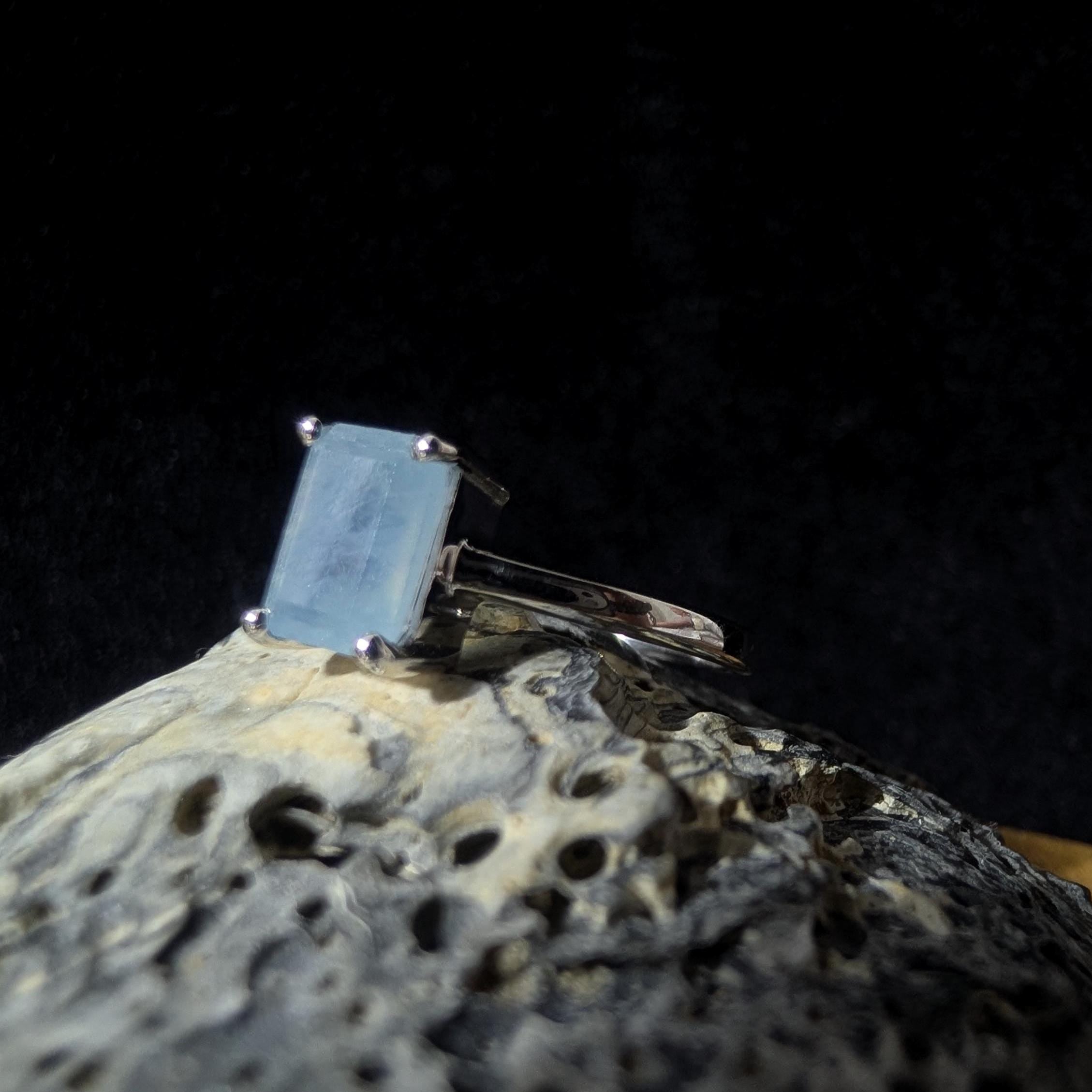 Elegant aquamarine ring | 925 Sterling Silver