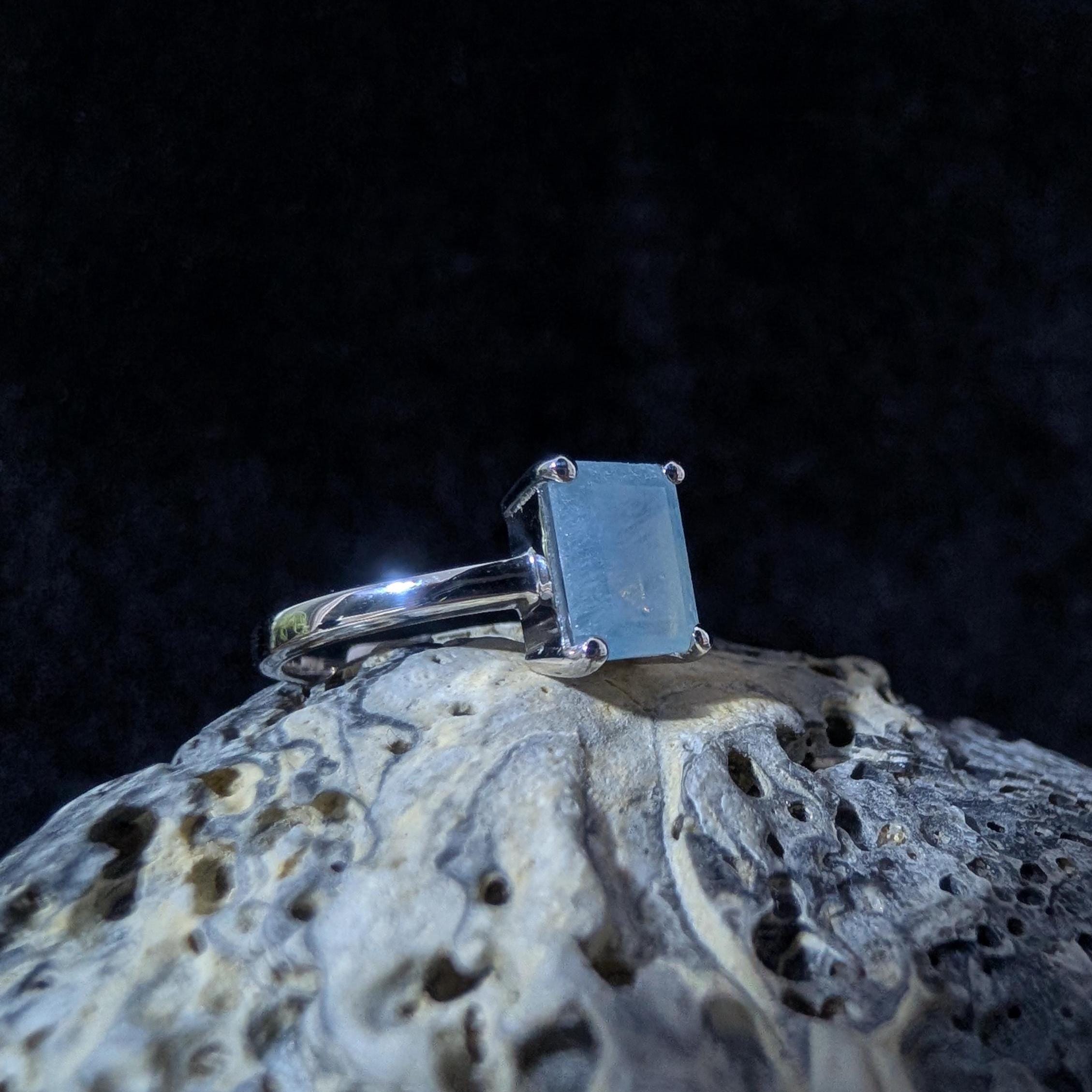 Elegant aquamarine ring | 925 Sterling Silver