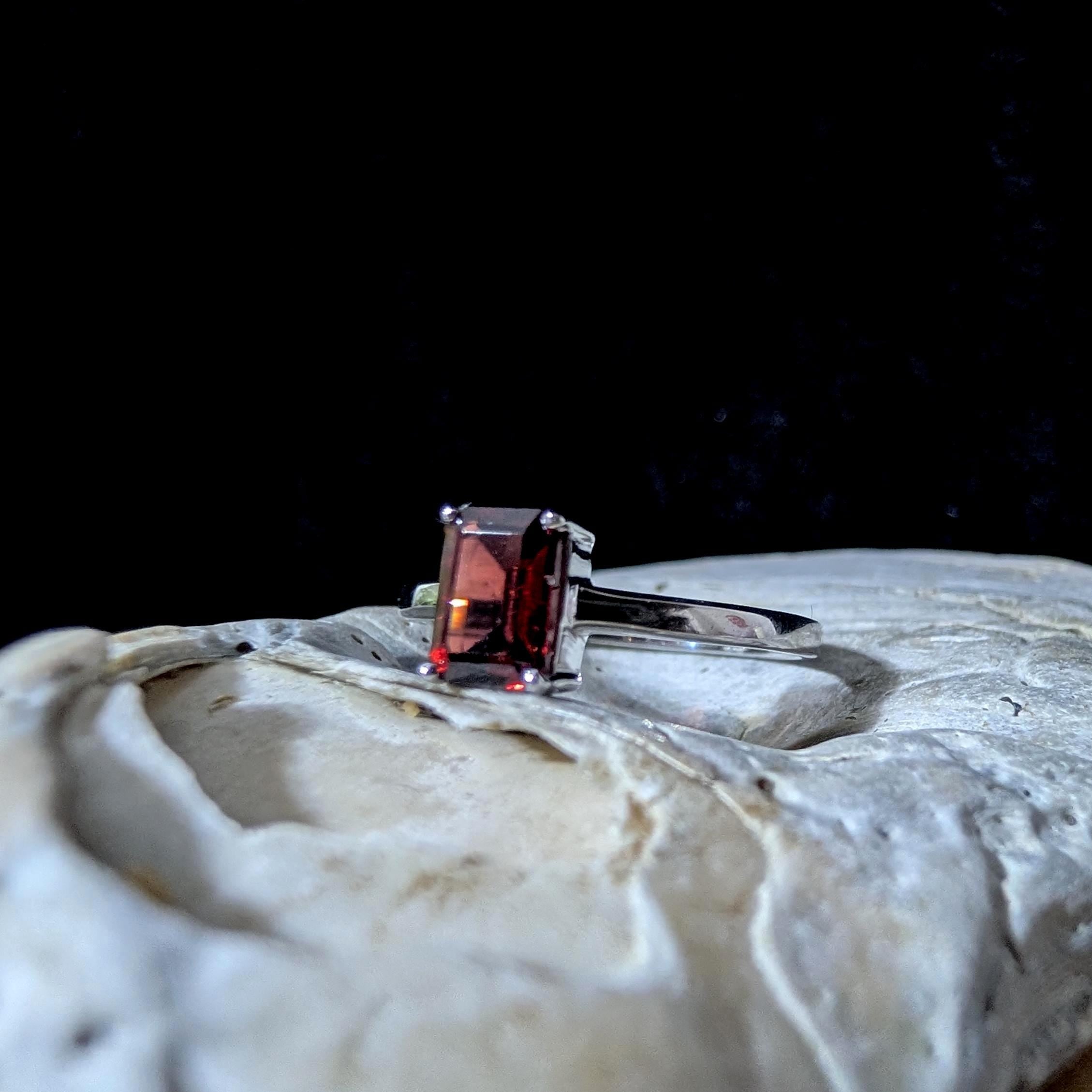 Elegant natural garnet rectangle ring | 925 Sterling Silver