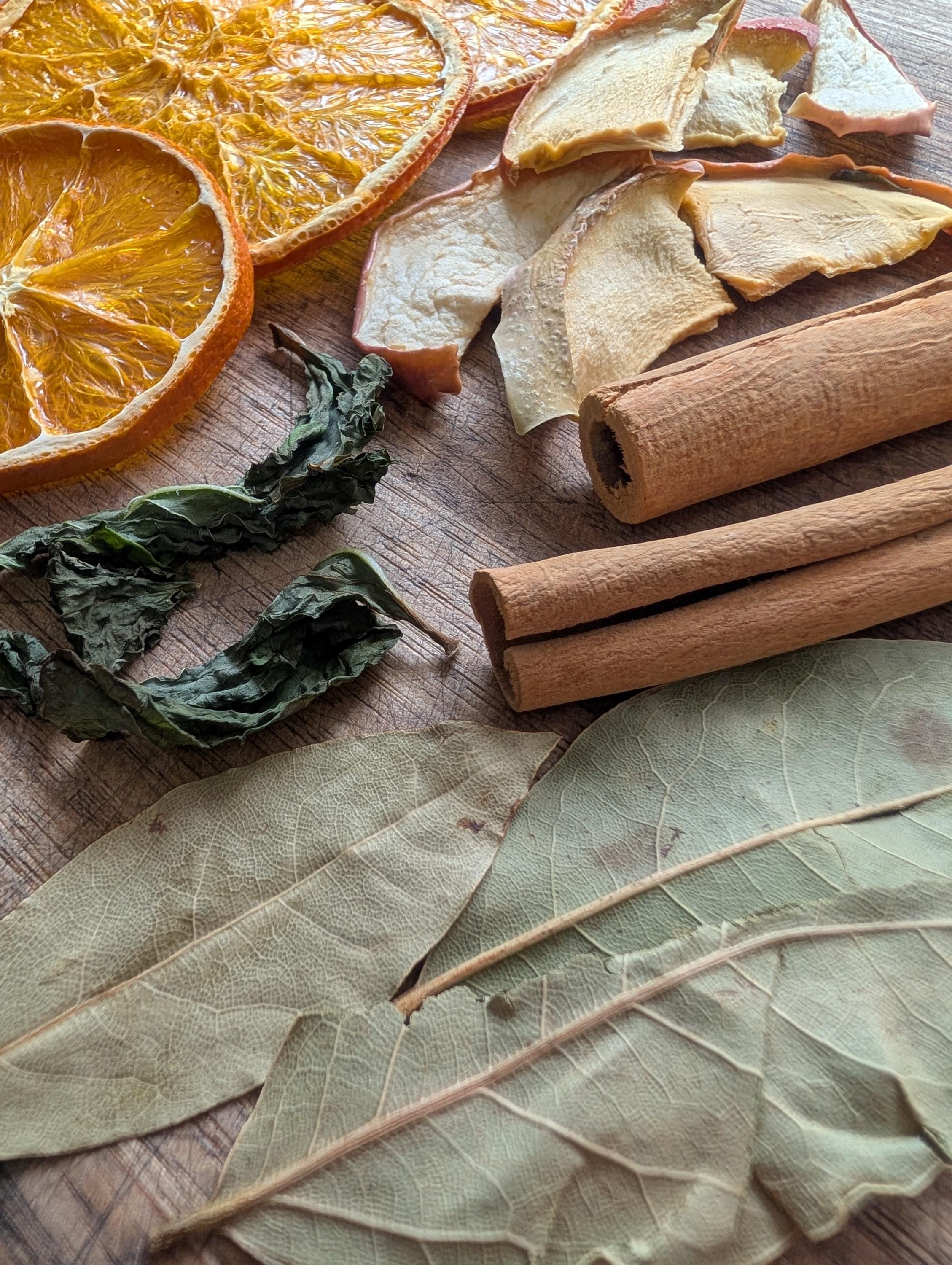 Demeter simmer pot