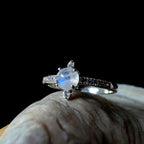 Round rainbow moonstone and white topaz ring | 925 Sterling Silver