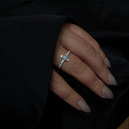 Round rainbow moonstone and white topaz ring | 925 Sterling Silver