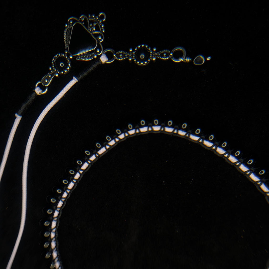 Black onyx choker necklace