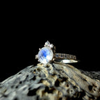 Round rainbow moonstone and white topaz ring | 925 sterling silver