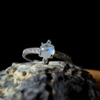 Round rainbow moonstone and white topaz ring | 925 Sterling Silver