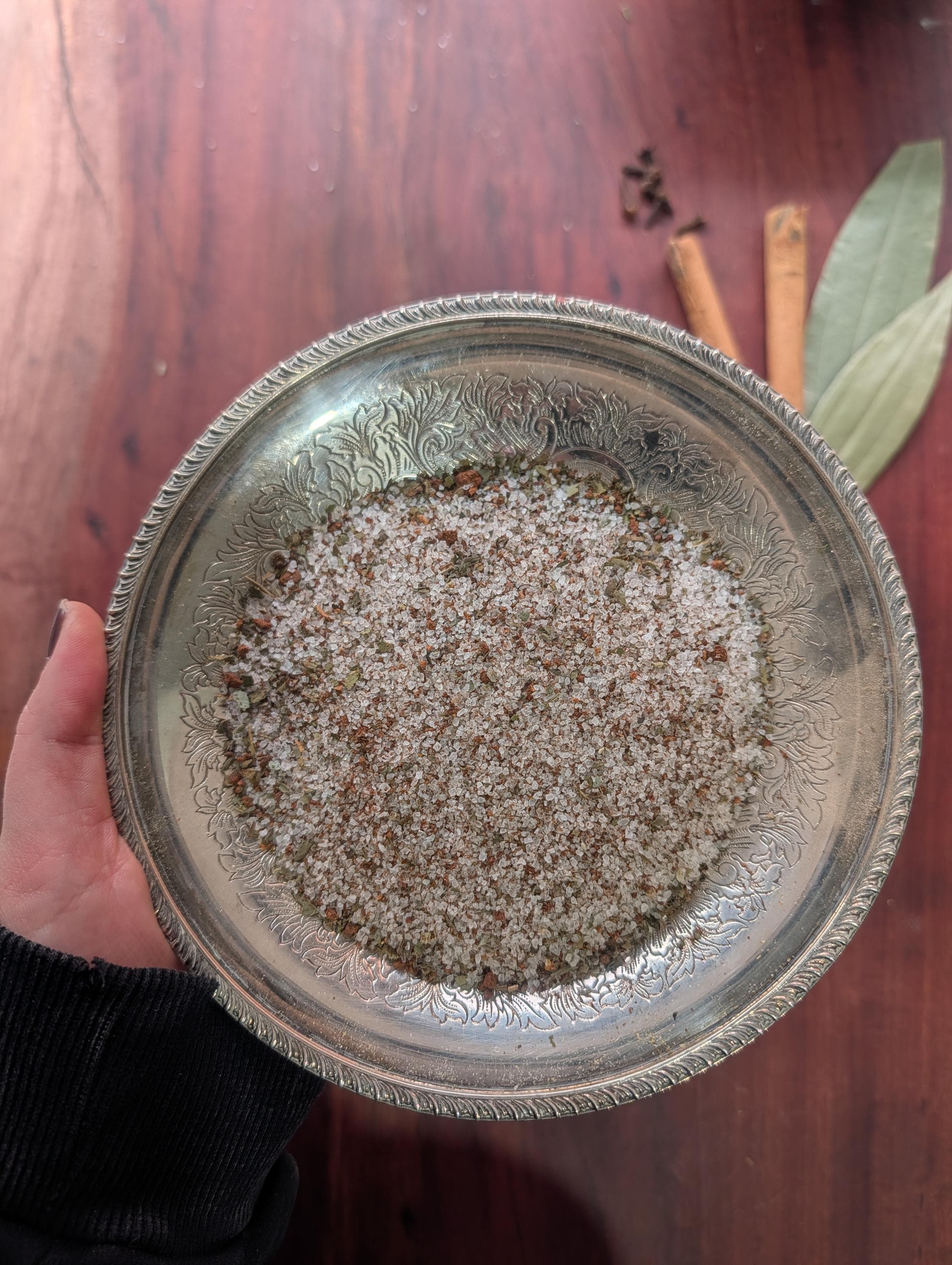 Abundance and prosperity sweeping salt