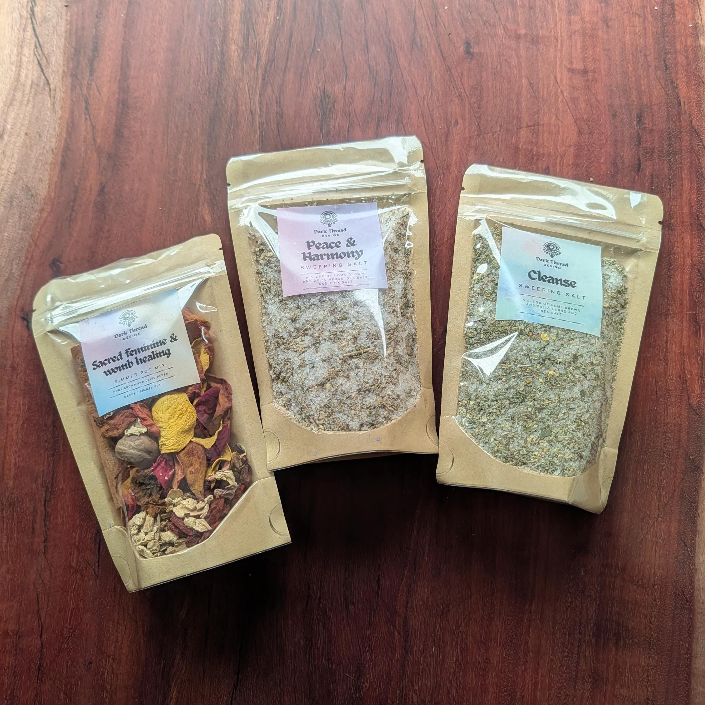 Simmer pot and sweeping salt bundle pack