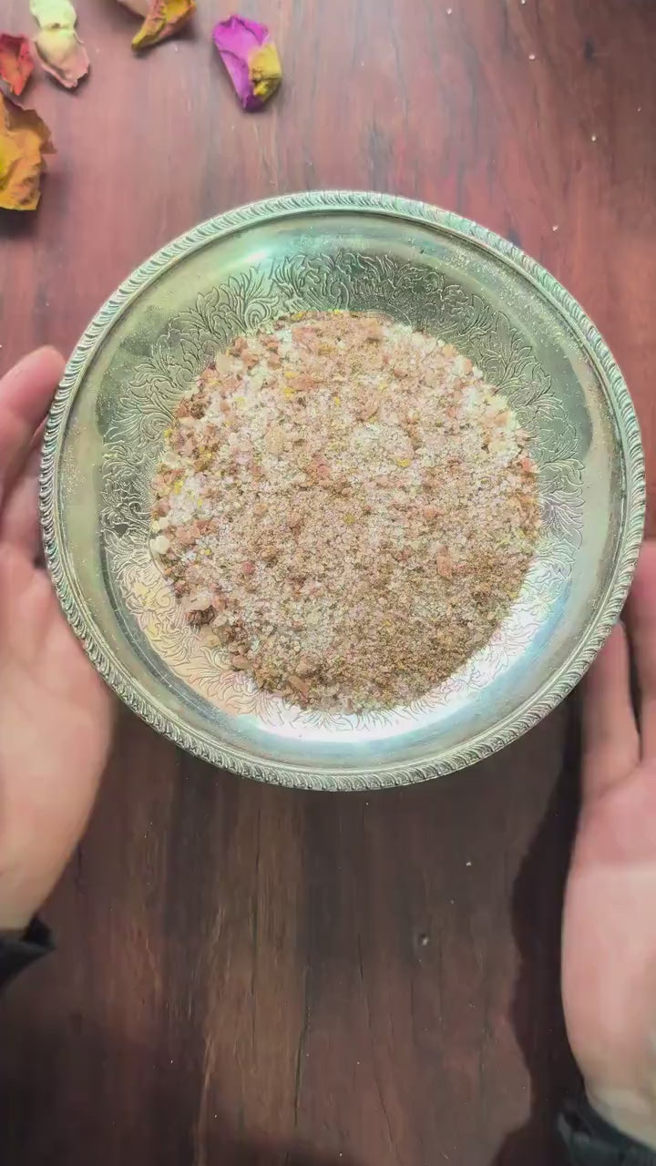 Love and attraction sweeping salt | Home blessing, romance and self care ritual blend